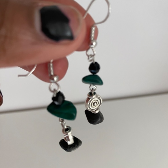 Green and Black Malachite Earring - Picture 3 of 4